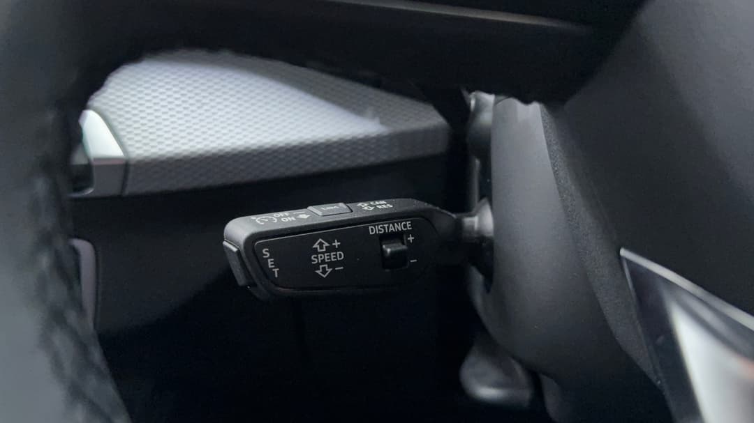 2024 Audi Q2 35 Tfsi, Automatic, 14739 km, Cruise Control
