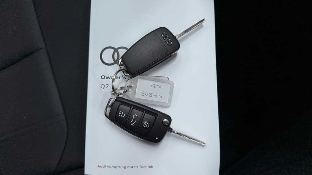 2024 Audi Q2 35 Tfsi, Automatic, 14739 km, Key Close-up
