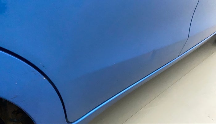 2017 Maruti Celerio ZXI, CNG, Manual, 37,447 km, Right rear door - Slightly dented