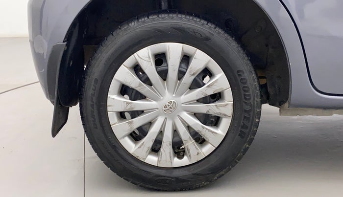2015 Toyota Etios Liva GD, Diesel, Manual, 90,628 km, Right Rear Wheel