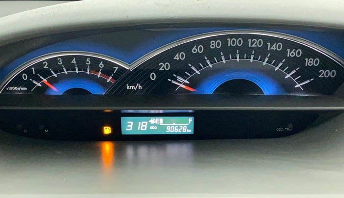 2015 Toyota Etios Liva GD, Diesel, Manual, 90,628 km, Odometer Image