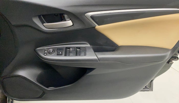 2015 Honda Jazz 1.2L I-VTEC V AT, Petrol, Automatic, 69,534 km, Driver Side Door Panels Control