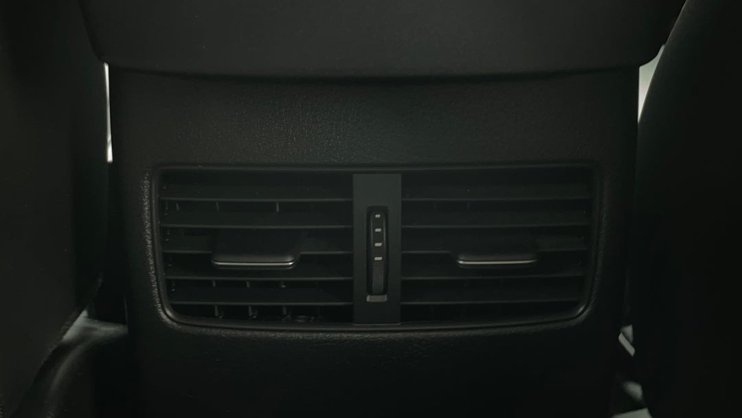 Rear A/C Vent