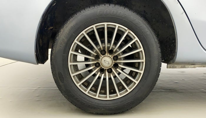 2011 Toyota Etios G, Petrol, Manual, 44,432 km, Right Rear Wheel
