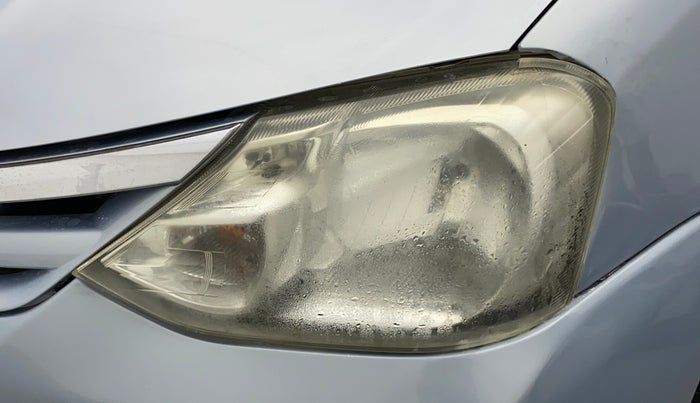 2011 Toyota Etios G, Petrol, Manual, 44,432 km, Left headlight - Minor scratches
