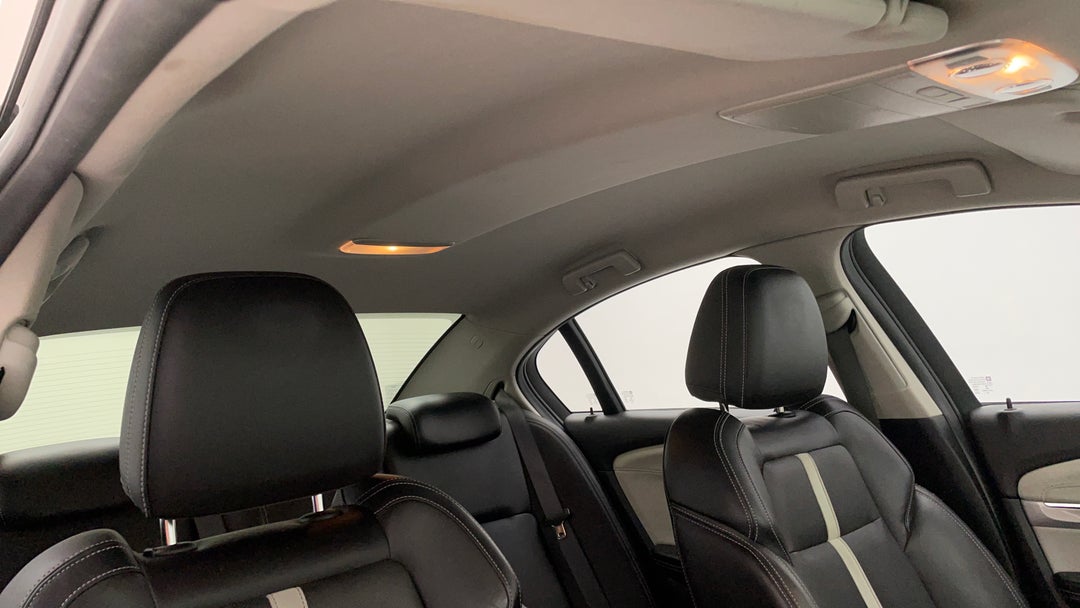 Interior Sunroof/Moonroof