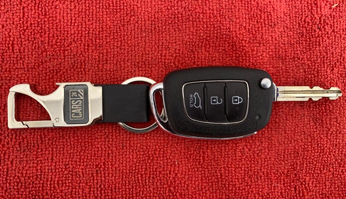 2018 Hyundai i20 Active 1.2 S, Petrol, Manual, 30,517 km, Key Close Up