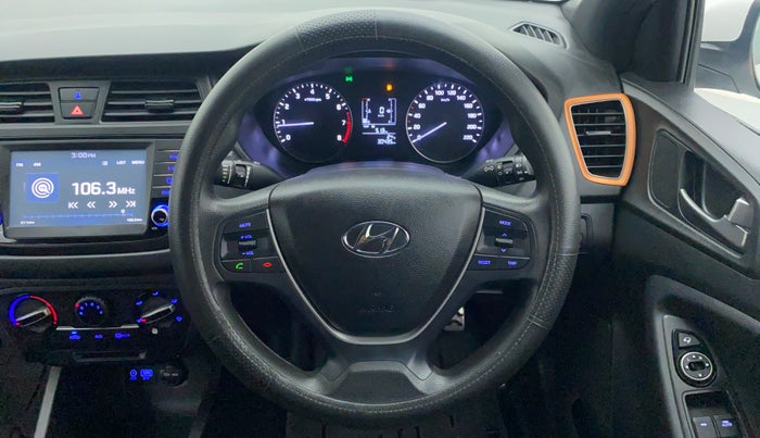2018 Hyundai i20 Active 1.2 S, Petrol, Manual, 30,517 km, Steering Wheel Close Up