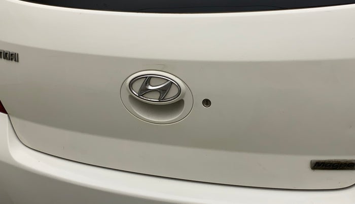 2012 Hyundai i20 MAGNA 1.2, Petrol, Manual, 35,530 km, Dicky (Boot door) - Slightly dented