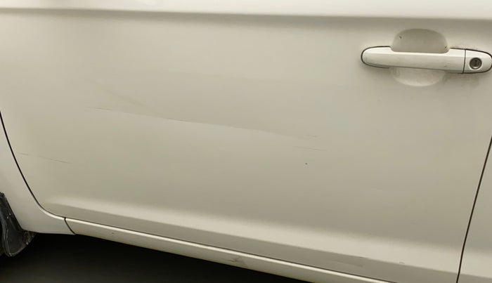 2012 Hyundai i20 MAGNA 1.2, Petrol, Manual, 35,530 km, Front passenger door - Minor scratches