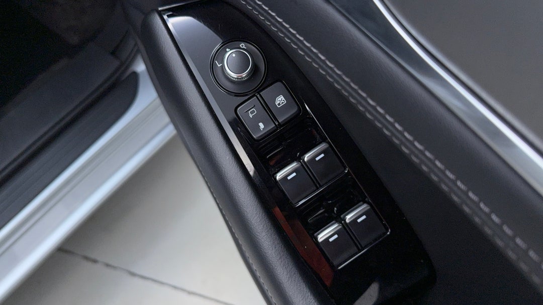 Drivers Side Door Panel Controls