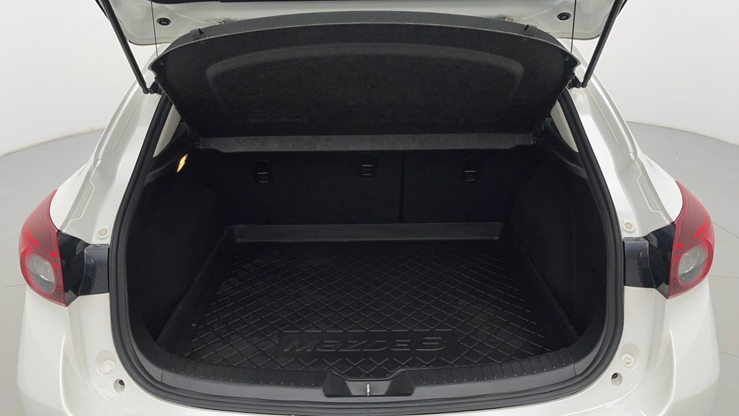 2018 Mazda 3 Maxx Sport, Automatic, 111221 km, Boot Inside View