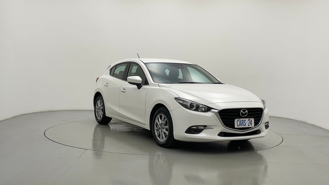 2018 Mazda 3 Maxx Sport, Automatic, 111221 km, Right Front Diagonal (45- Degree) View