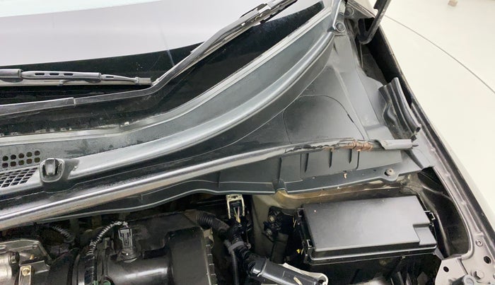 2014 Honda City 1.5L I-VTEC SV CVT, Petrol, Automatic, 73,363 km, Bonnet (hood) - Cowl vent panel has minor damage