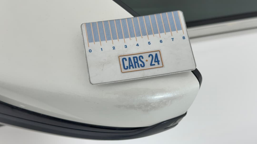 2025 Mazda 3 G20 Pure, Automatic, 11886 km, Side Mirrors Housing LHS Paint blemish