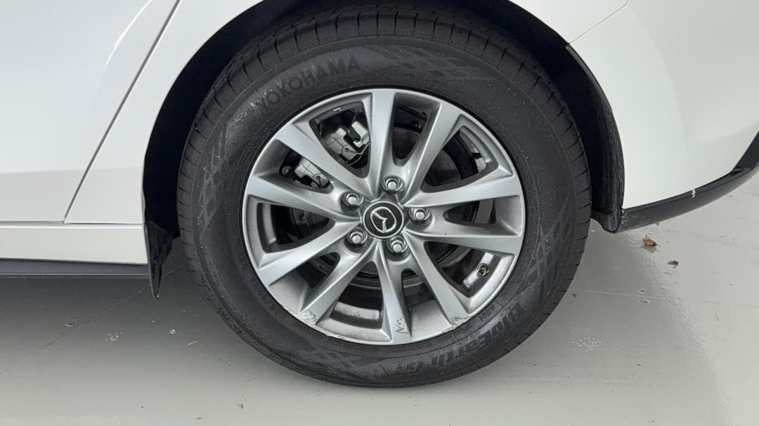 2025 Mazda 3 G20 Pure, Automatic, 11886 km, Left Rear Wheel