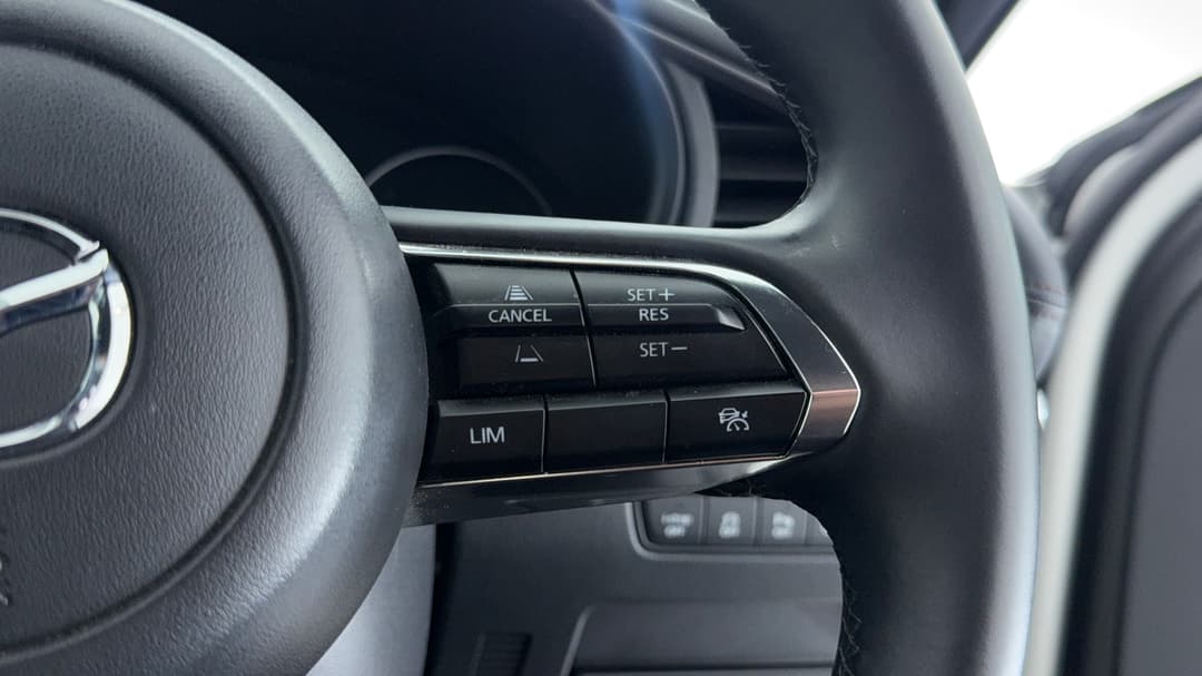 2025 Mazda 3 G20 Pure, Automatic, 11886 km, Cruise Control