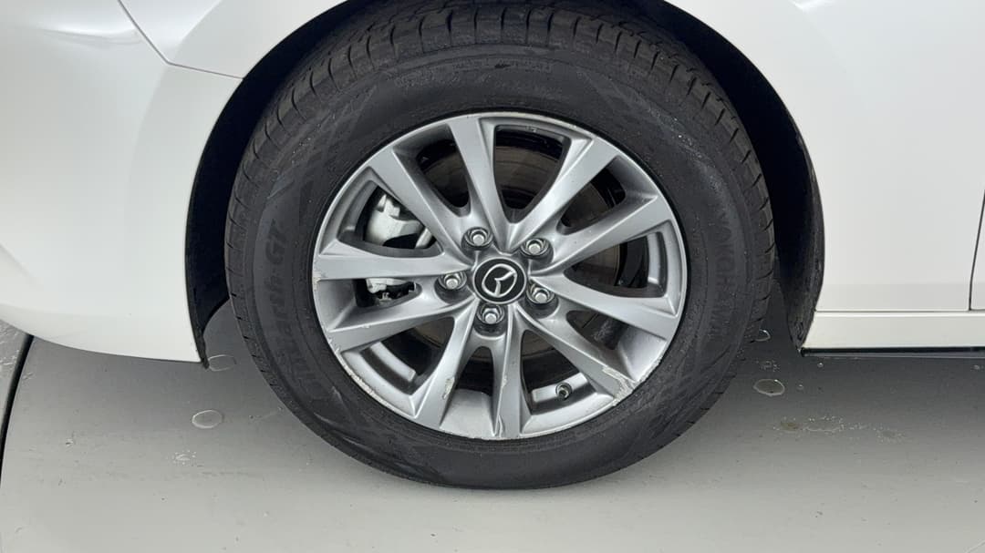 2025 Mazda 3 G20 Pure, Automatic, 11886 km, Left Front Wheel