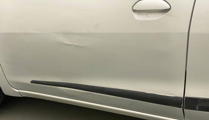 2015 Datsun Go Plus T, Petrol, Manual, 36,773 km, Front passenger door - Paint has faded