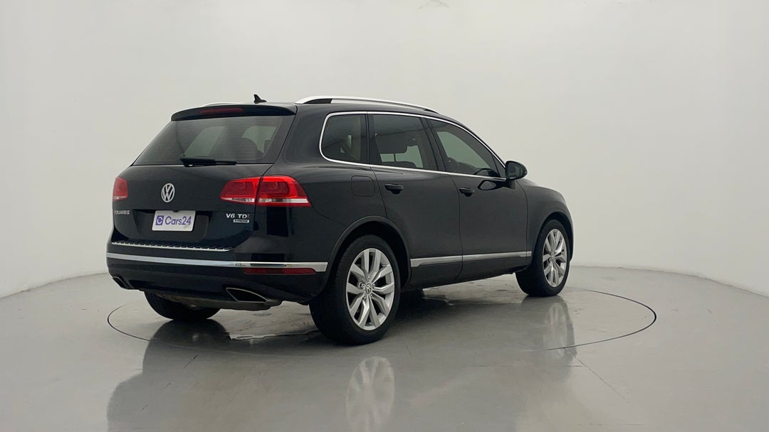 2016 Volkswagen Touareg V6 Tdi, Automatic, 81908 km, Right Back Diagonal (45- Degree) View