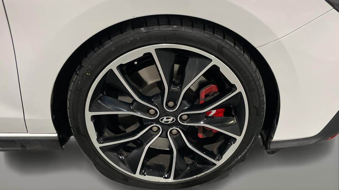2018 Hyundai i30 N Performance, Manual, 82461 km, Right Front Wheel