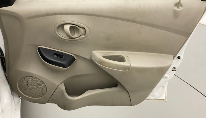 2016 Datsun Go T, Petrol, Manual, 58,962 km, Driver Side Door Panels Control