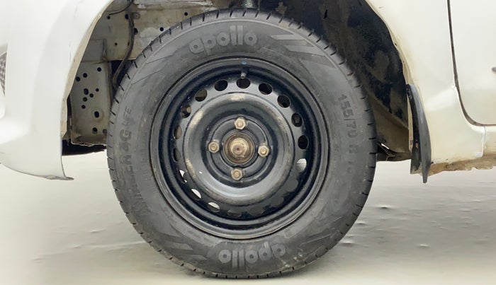 2016 Datsun Go T, Petrol, Manual, 58,962 km, Left Front Wheel