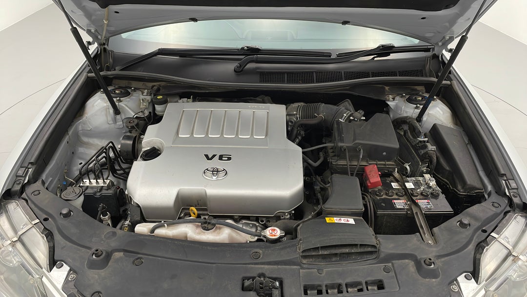 Open Bonnet (Engine)