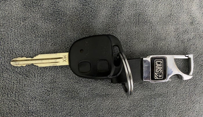 2014 Hyundai Santro Xing GLS, Petrol, Manual, 95,604 km, Key Close Up