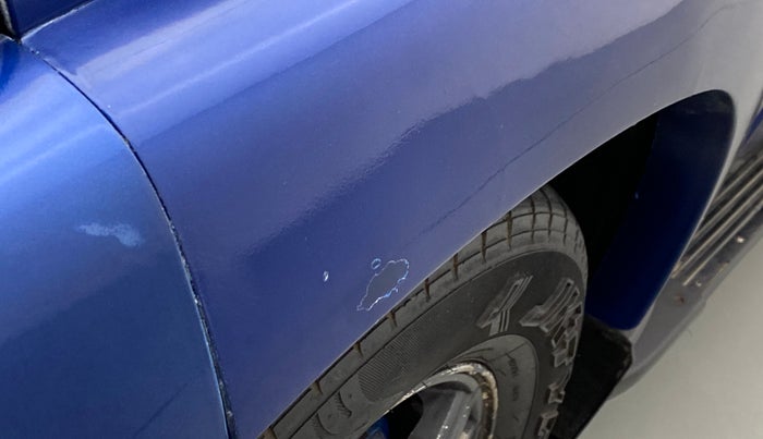 2014 Mahindra Scorpio S10, Diesel, Manual, 71,181 km, Left fender - Paint has minor damage