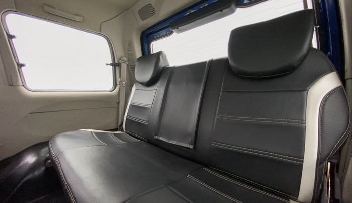 2014 Mahindra Scorpio S10, Diesel, Manual, 71,181 km, Third Seat Row ( optional )