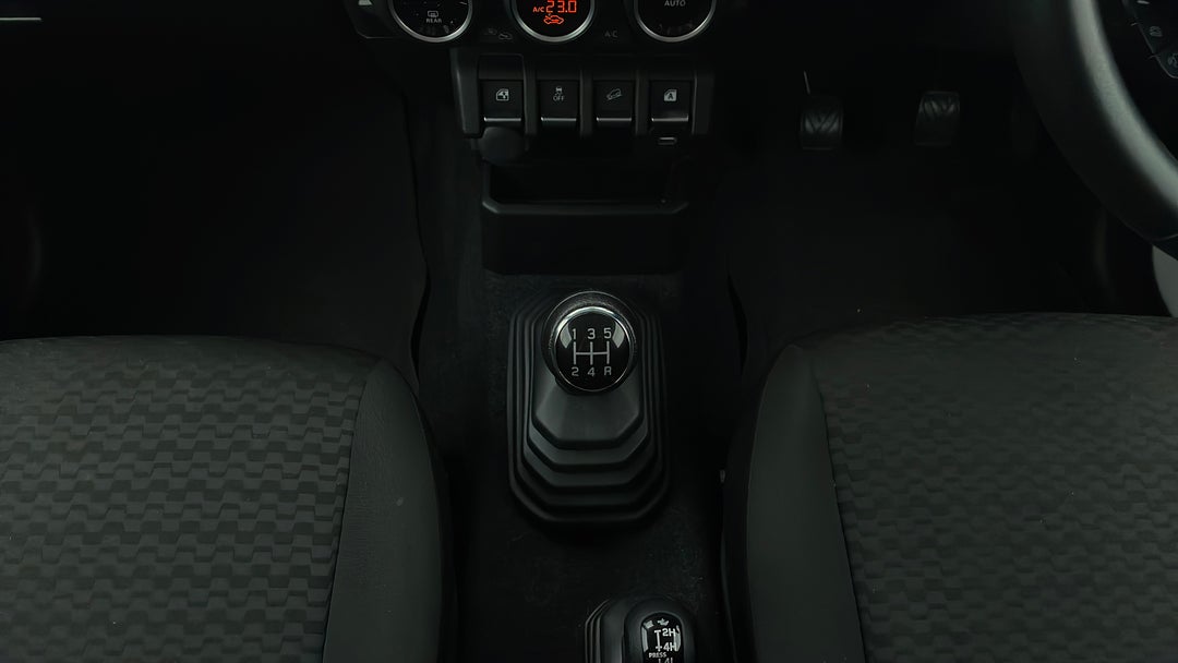 2021 Suzuki Jimny Glx (qld), Manual, 34534 km, Gear Lever 