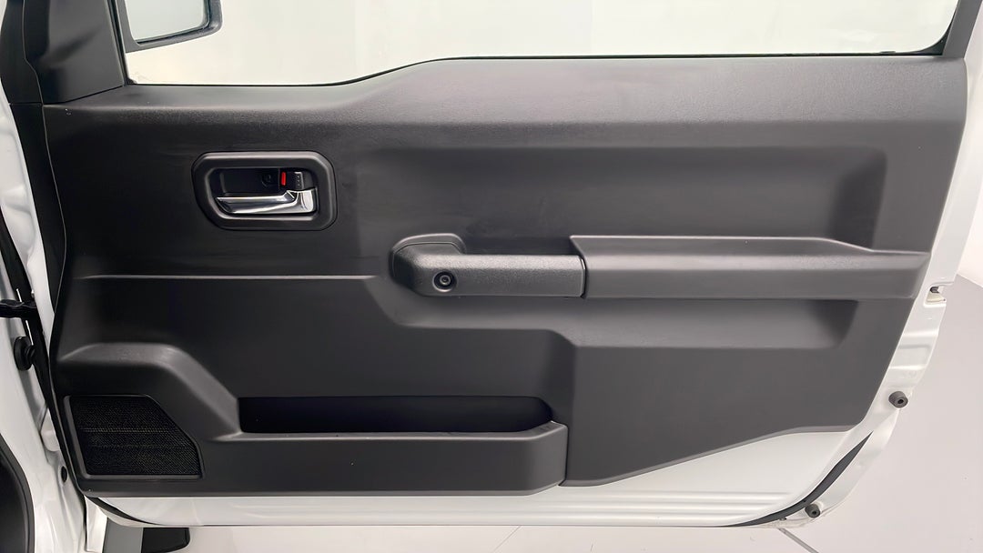 2021 Suzuki Jimny Glx (qld), Manual, 34534 km, Speaker View