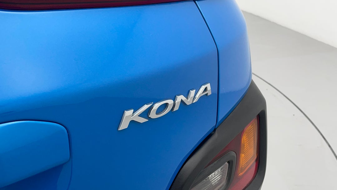 Badge (Boot Right Side)