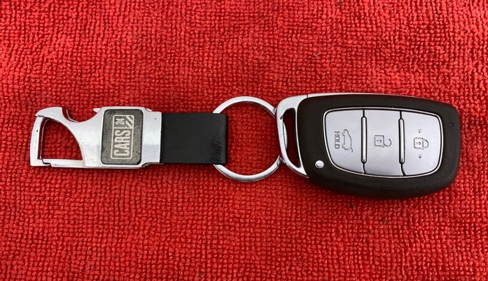 2018 Hyundai Tucson 2WD AT GL DIESEL, Diesel, Automatic, 11,865 km, Key Close Up