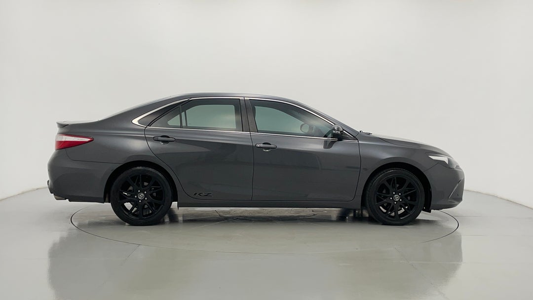 2017 Toyota Camry Rz S.e., Automatic, 81105 km, Right Side View