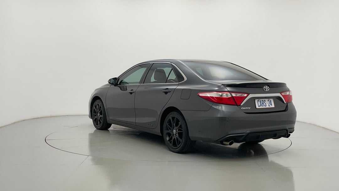 2017 Toyota Camry Rz S.e., Automatic, 81105 km, Left Back Diagonal (45- Degree) View