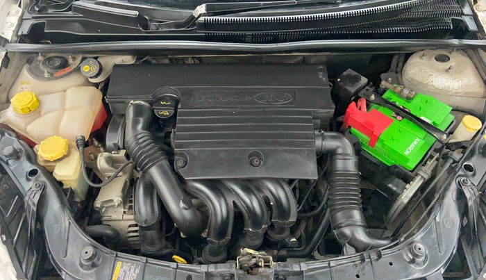 2015 Ford Figo 1.2 EXI DURATEC, Petrol, Manual, 20,293 km, Engine Bonet View