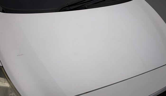 2018 Datsun Go Plus T, Petrol, Manual, 32,117 km, Bonnet (hood) - Paint has minor damage