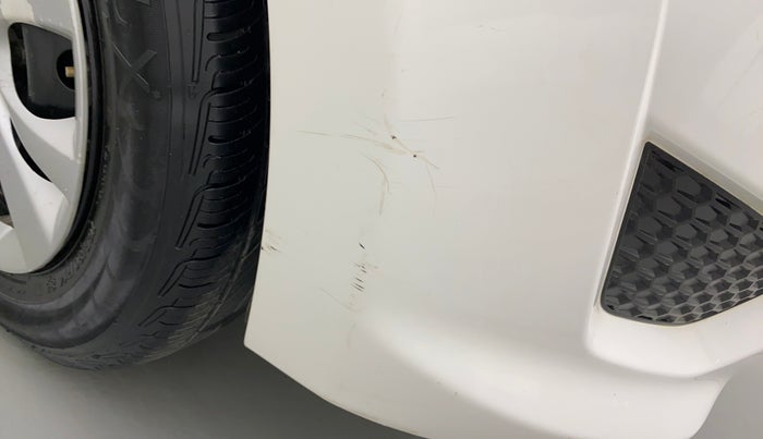 2018 Datsun Go Plus T, Petrol, Manual, 32,117 km, Front bumper - Minor scratches