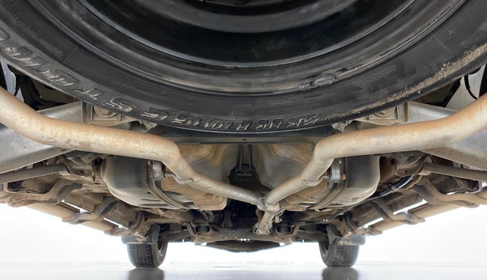 2015 Mahindra XUV500 W6 4X2, Diesel, Manual, 77,326 km, Rear Underbody