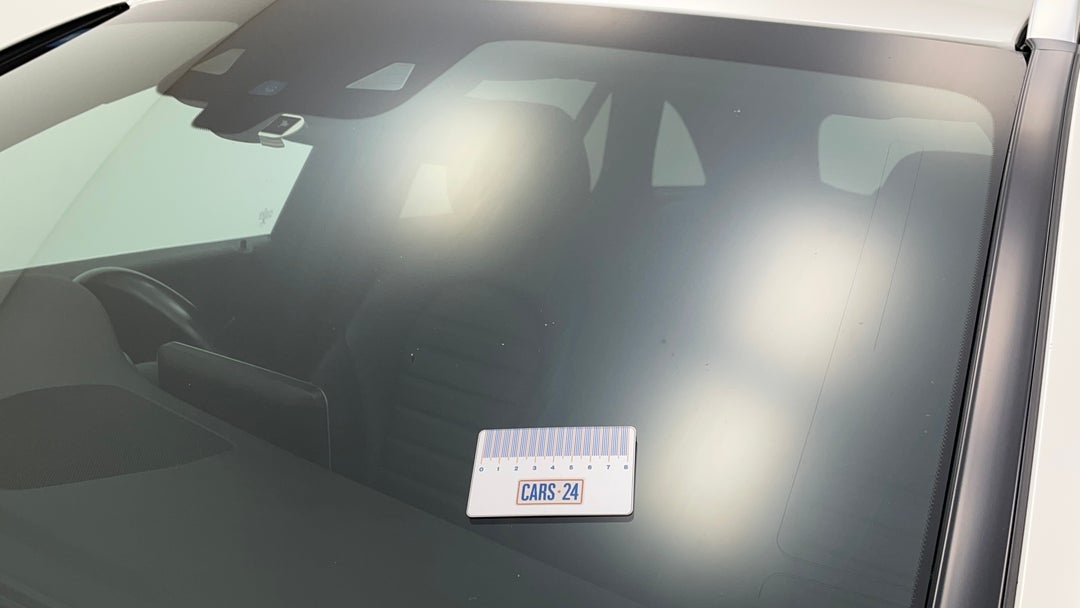 2016 Mercedes-benz GLC 250, Automatic, 84066 km, Windshield Front Chip