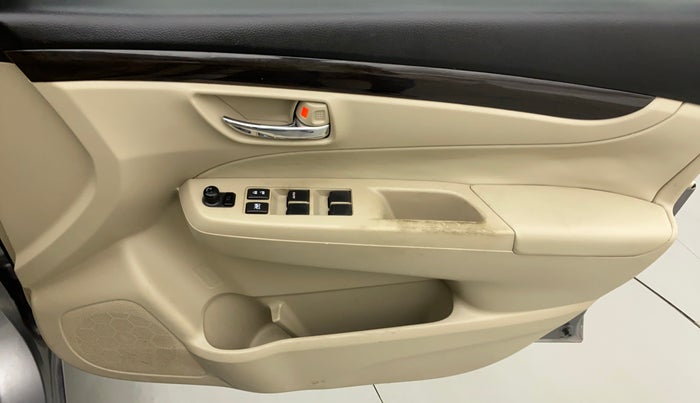 2016 Maruti Ciaz ZXI AT, Petrol, Automatic, 83,055 km, Driver Side Door Panels Control