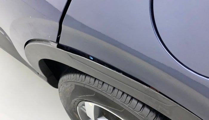2021 Hyundai VENUE SX PLUS 1.0 TURBO DCT, Petrol, Automatic, 14,586 km, Left quarter panel - Cladding has minor damage