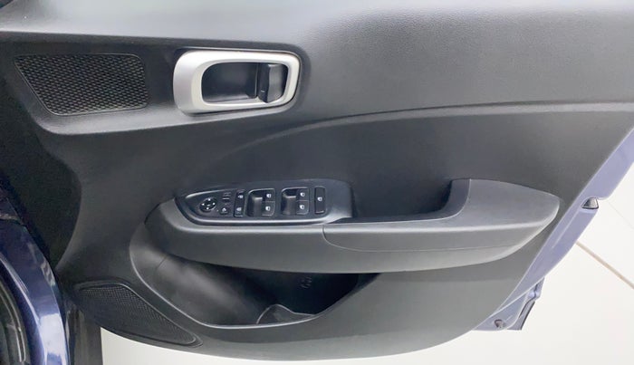 2021 Hyundai VENUE SX PLUS 1.0 TURBO DCT, Petrol, Automatic, 14,586 km, Driver Side Door Panels Control