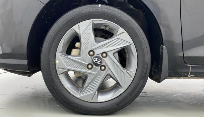 2021 Hyundai Verna SX PETROL MT, Petrol, Manual, 22,228 km, Left Front Wheel