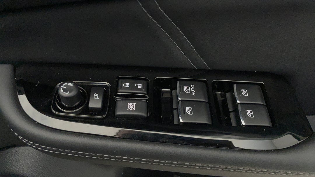 Drivers Side Door Panel Controls