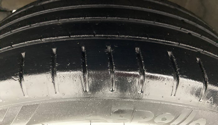 2016 Maruti Baleno ZETA 1.2 K12, Petrol, Manual, 41,176 km, Right Rear Tyre Tread