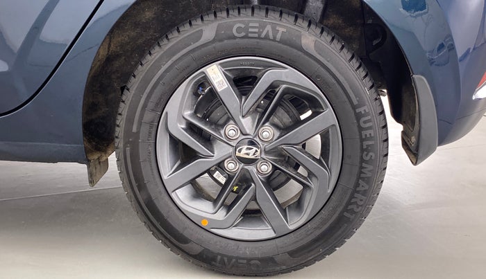 2021 Hyundai GRAND I10 NIOS SPORTZ 1.2 AT, Petrol, Automatic, 2,015 km, Left Rear Wheel
