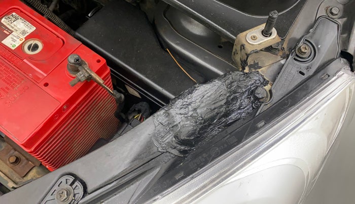 2012 Hyundai i10 MAGNA 1.2, Petrol, Manual, 83,603 km, Left headlight - Clamp has minor damage